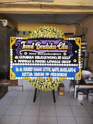 Papan Bunga di Pariaman